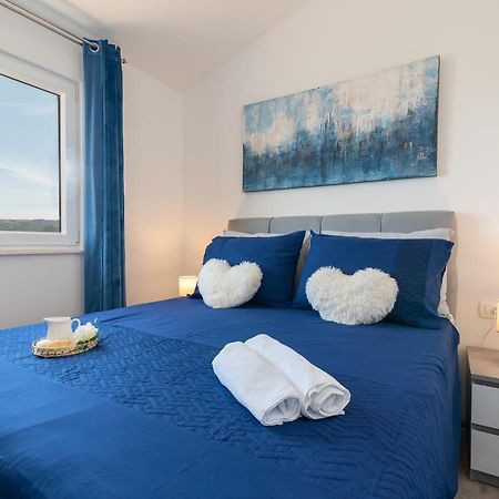 Amazing Sea View Apartment- Romantica Kaštel Štafilić エクステリア 写真